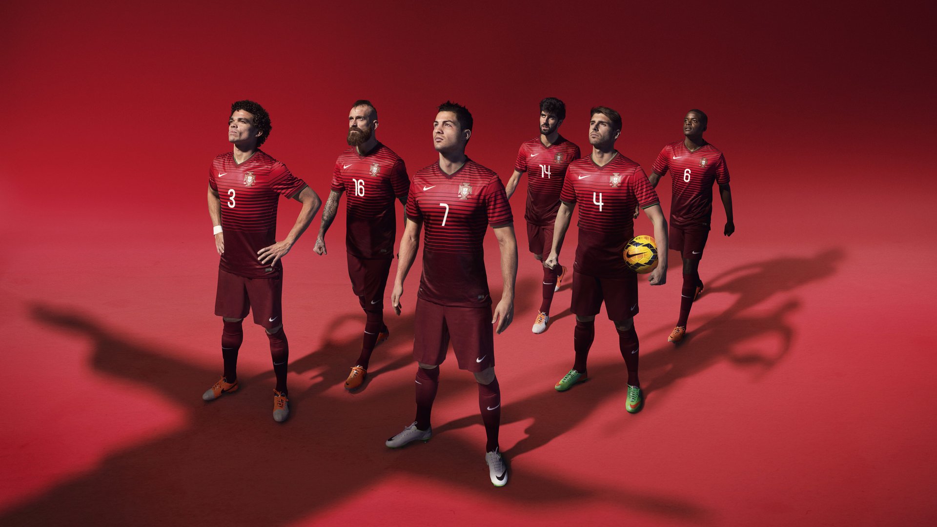 足球点球规则介绍，足球点球规则介绍怎么写